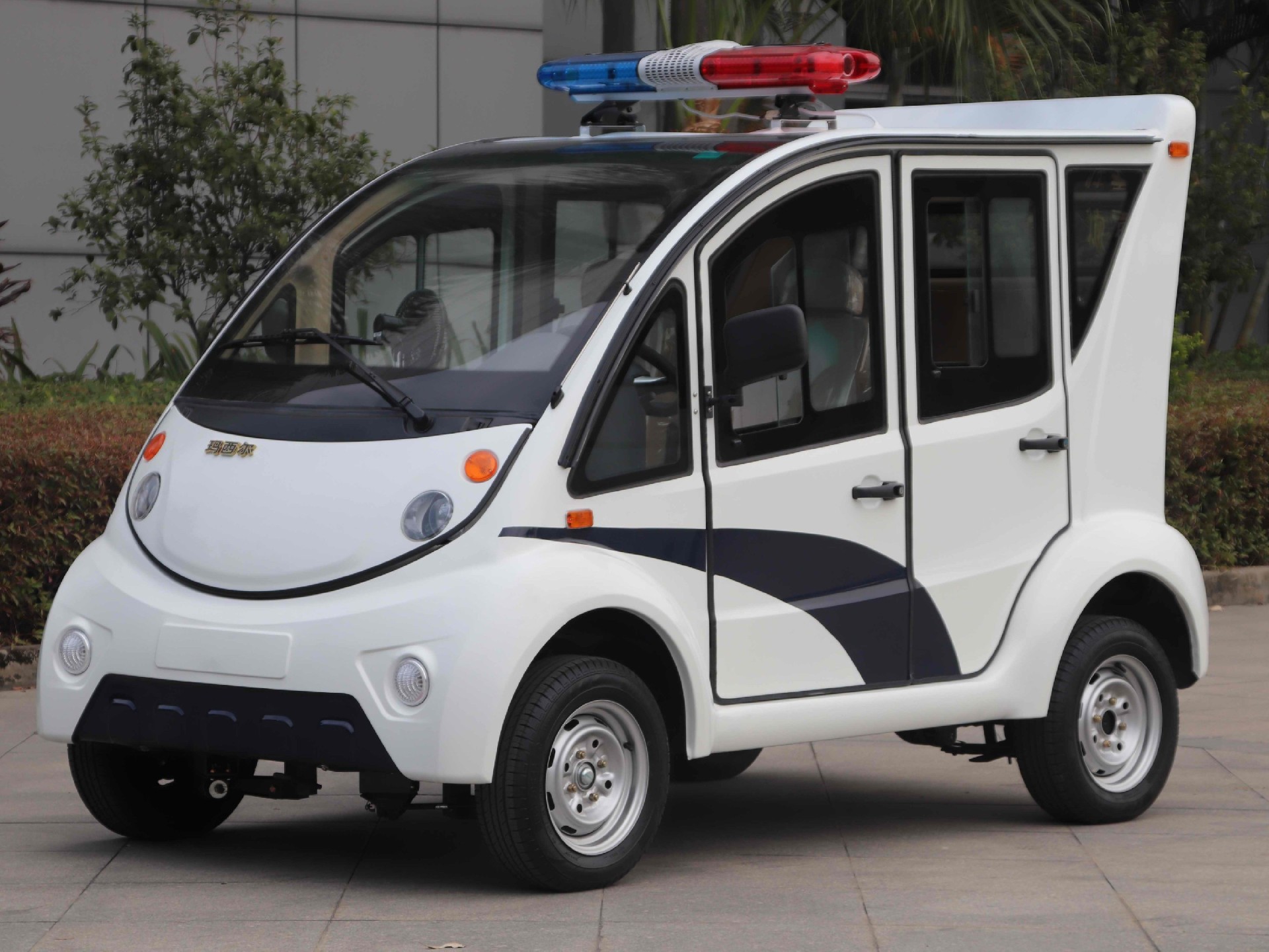 四座電動巡邏車 DN-4-7